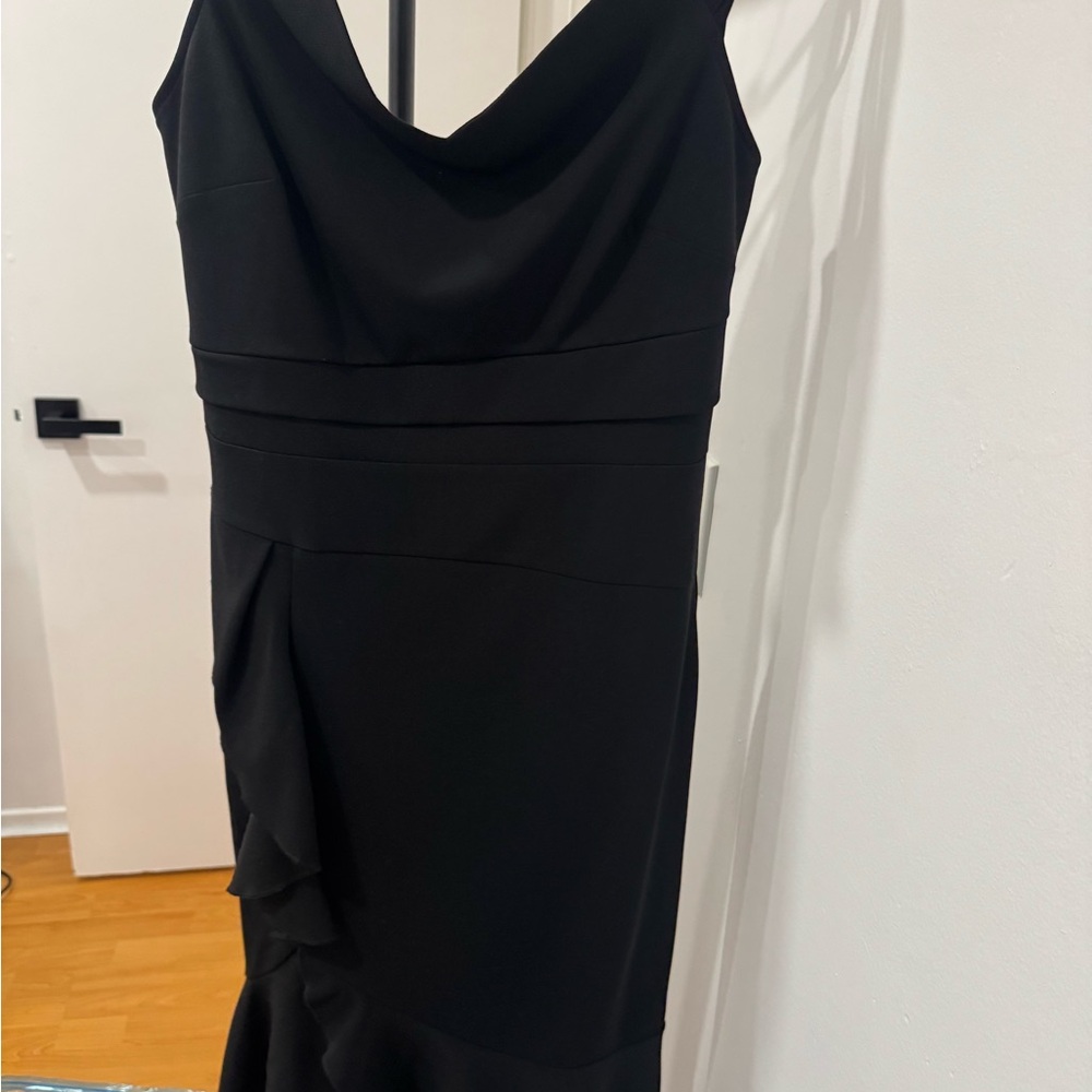Elegant Black Evening Dress